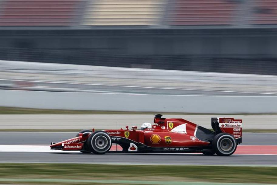 Vettel ha ricevuto il testimone da Raikkonen, che ha guidato la Ferrari nei primi due giorni. Afp